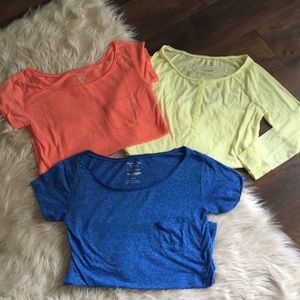 American Eagle featherlight tees